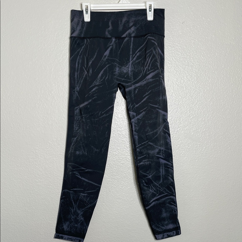 Lululemon Ebb To Street Tight leggings in the Stone Wash Graphite Grey color